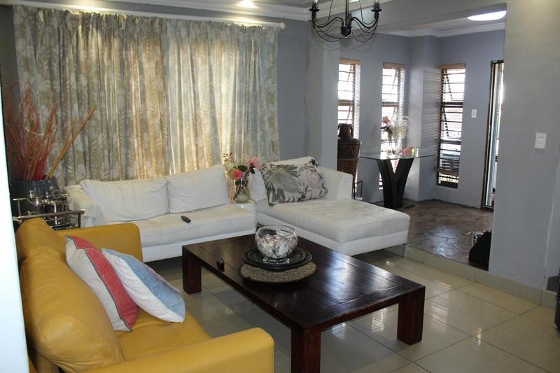 2 Bedroom Property for Sale in Parow Western Cape